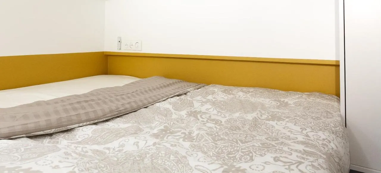 Appartement Petits Champs Paris Bed & Breakfast