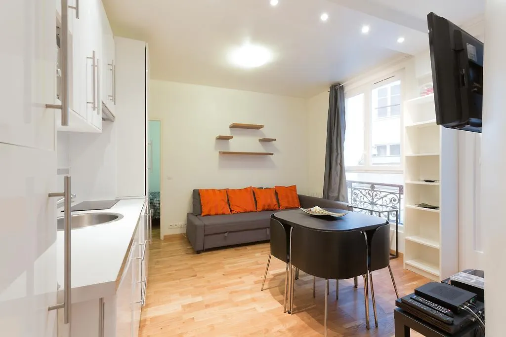 Appartement Petits Champs Paris