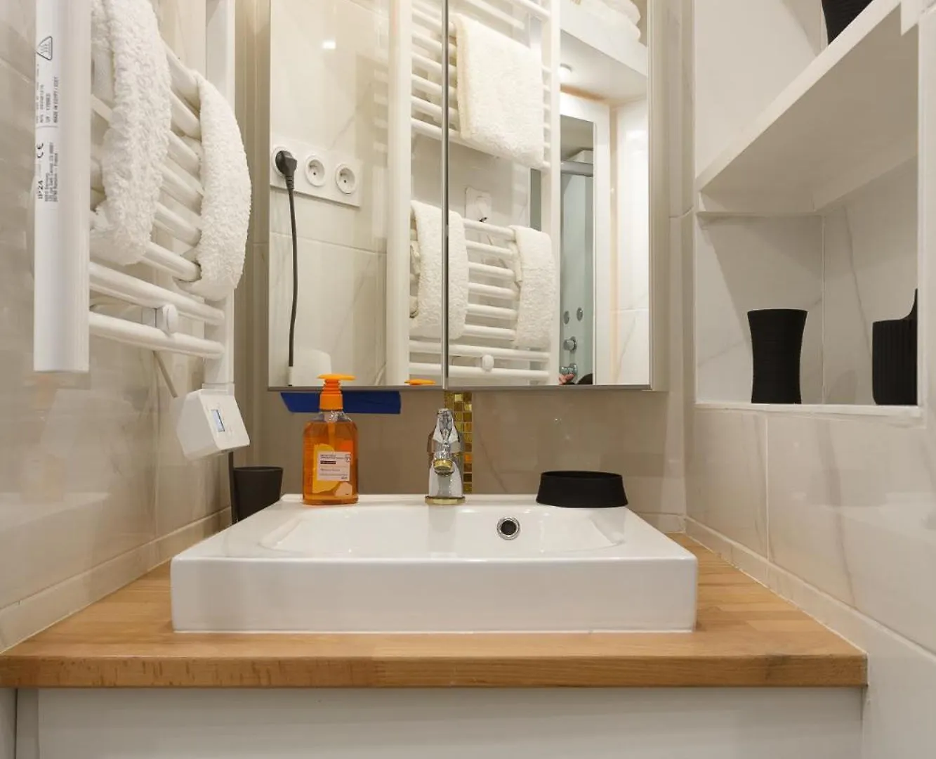 Appartement Petits Champs Paris France