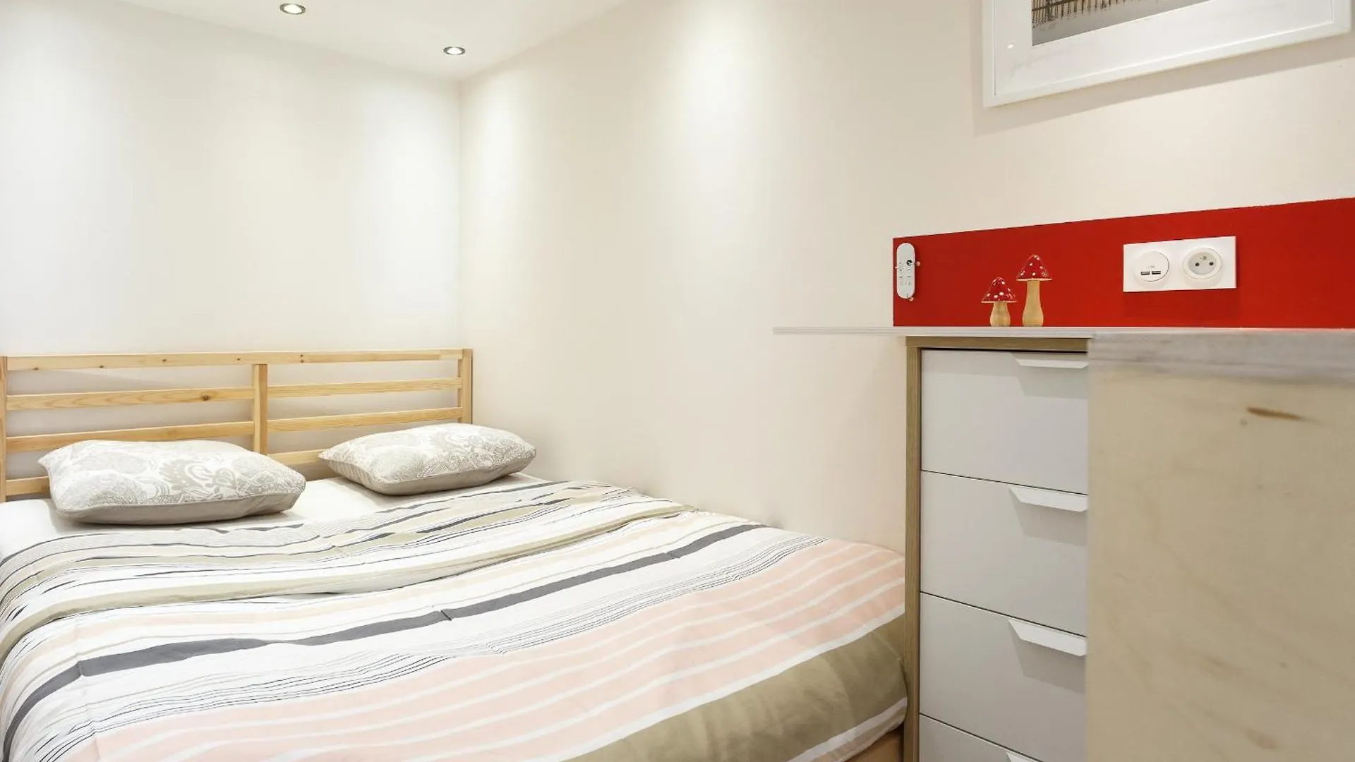 Appartement Petits Champs Paris France